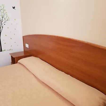 Mary - Adults Only 18 And Up Penzion *