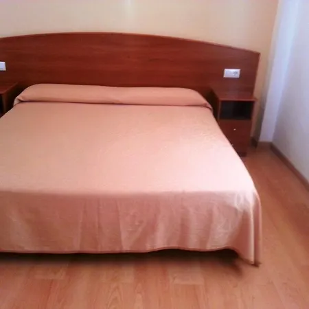 Mary - Adults Only 18 And Up Penzion *