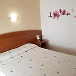 Mary - Adults Only 18 And Up Gasthof Lloret de Mar