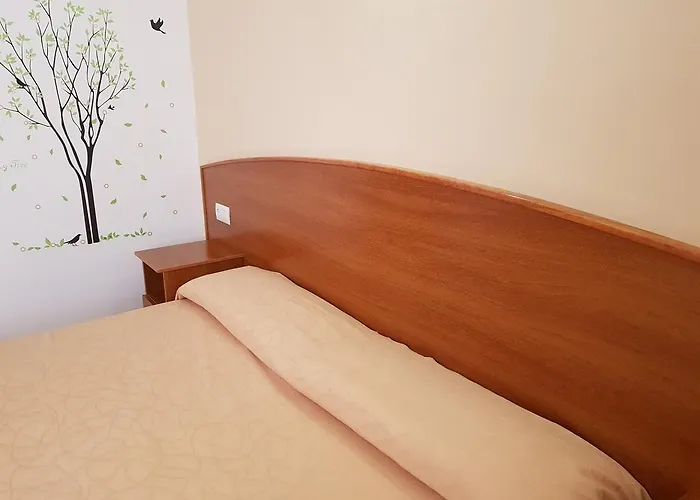 Mary - Adults Only 18 And Up Guest house *