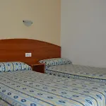 Mary - Adults Only 18 And Up Гостьовий будинок *